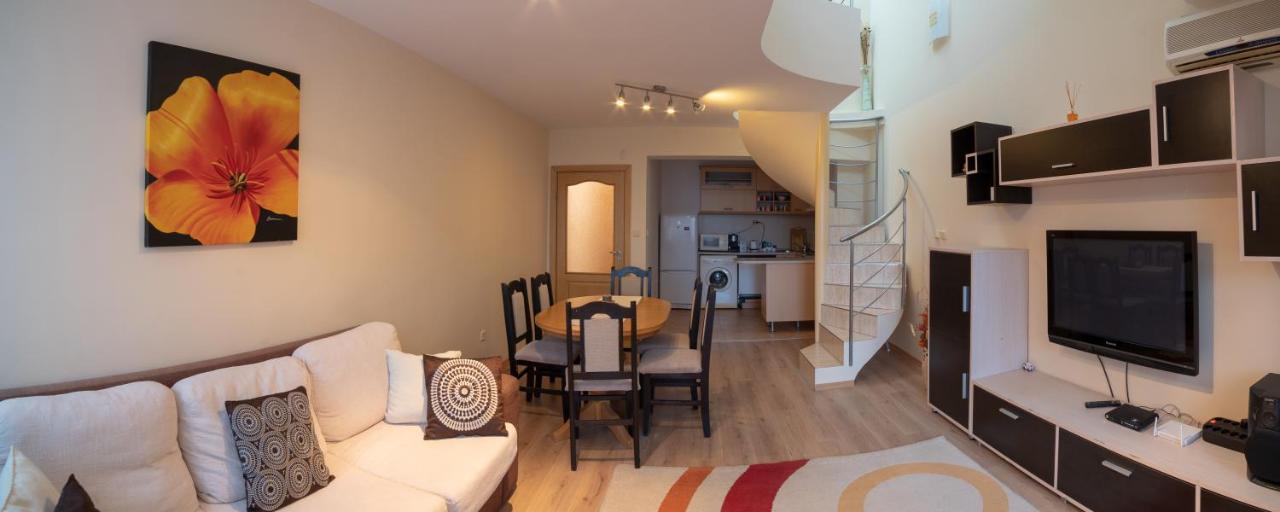 Maisonette Picadilly Warna Zewnętrze zdjęcie