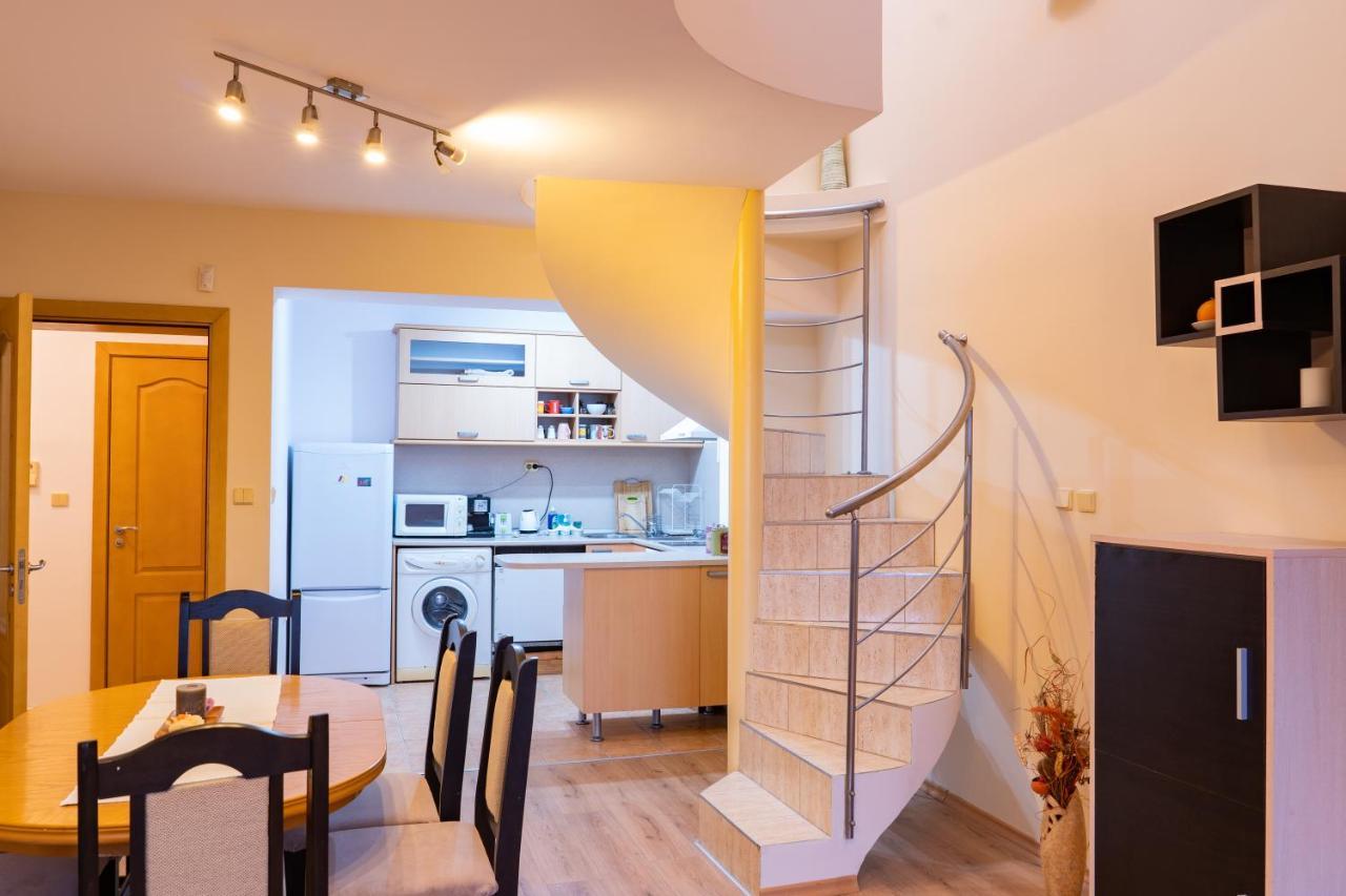 Maisonette Picadilly Warna Zewnętrze zdjęcie