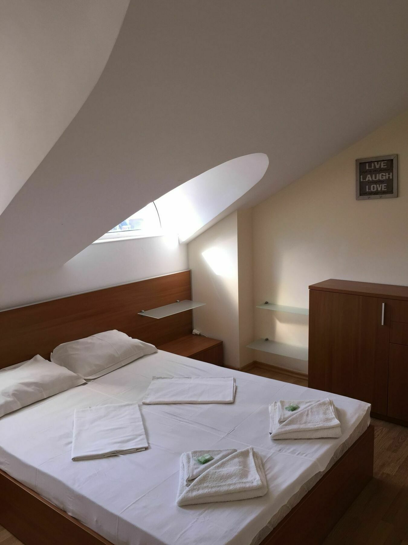 Maisonette Picadilly Warna Zewnętrze zdjęcie